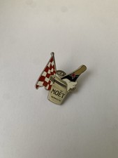 PIN PINS CHAMPAGNE MOET ET