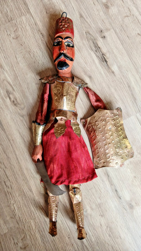 Ancienne grande marionnette