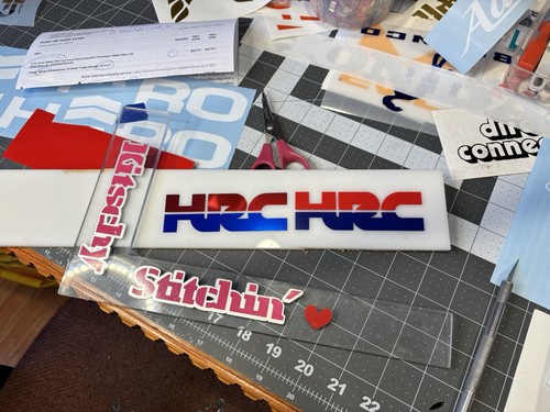 Color h0nda hrc - 2-color,