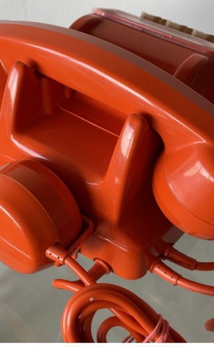 Téléphone orange ancien - téléphone,