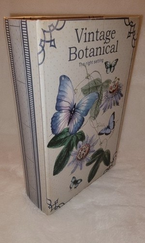 Boite forme livre en - de,