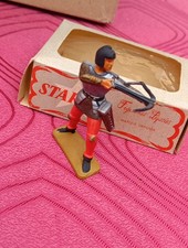 vintage Figurine  plastique