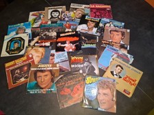 Lot 45 tours Johnny + 1 CD