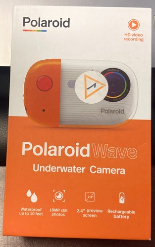 Polaroid wave underwater - polaroid,