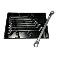 LOT DE 9 CLÉS À ANNEAU