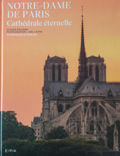 BEAU LIVRE - NOTRE DAME DE
