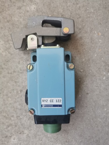 Telemecanique xy2cc122 fin - fin, de