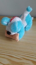 peluche doudou vintage NICKY TOY petit chien bleu blanc à suspendre 14cm,