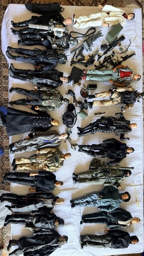 Vintage 12 figures - 1/6, 12”