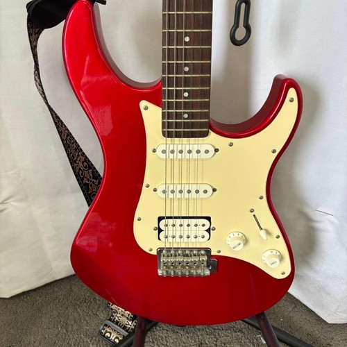 Guitare électrique yamaha 234 - guitare,