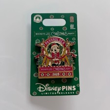 Rare insigne épinglette MERRY