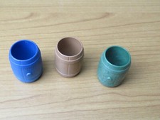 piece PLAYMOBIL -  3 tonneaux