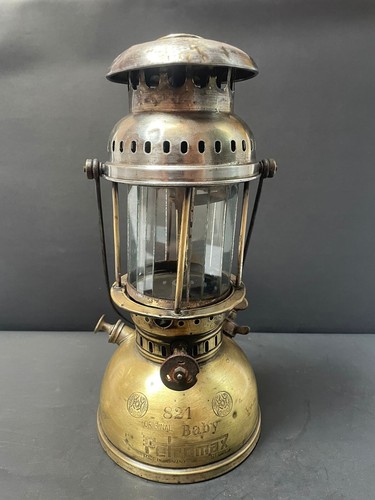 Ancienne lampe lanterne - , à