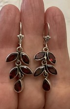 GRENAT ROUGE ARGENT MASSIF , ANCIENNES BOUCLES D’OREILLES