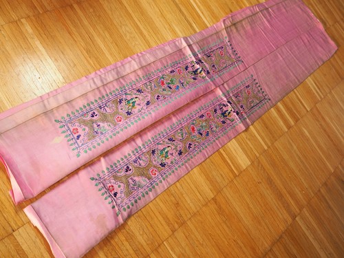 Soie brodé broderie - soie,