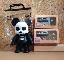 Authentique figurine Qee Skull Bear 8 pouces et édition Qee ensembles de chaq...