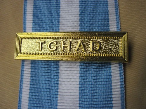 Agrafe tchad pour - , la