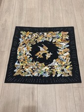FOULARD HERMES L INTRUS CARRE 90 EN SOIE MULTICOLORE SILK SCARF