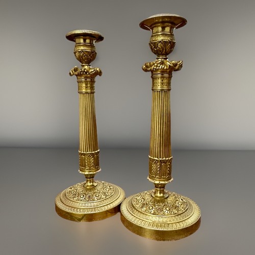 Paire bougeoirs bronz - ,