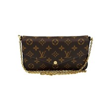 Louis Vuitton Pochette