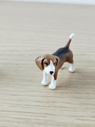 Schleich figurine chien beagle