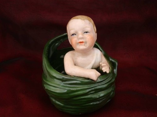 Figurine bebe panier piano - figurine,