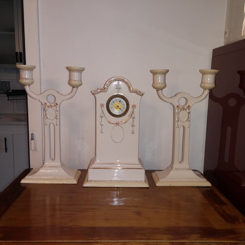 Magnifique garniture - magnifique, de