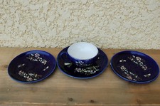 Ancienne tasse sous tasse assiette bleue nuit émaillée papillons fleurs