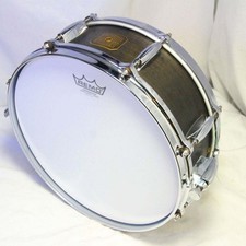 Caisse claire personnalisée