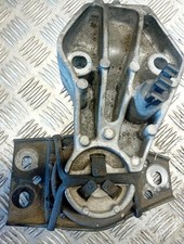 Support moteur droit RENAULT