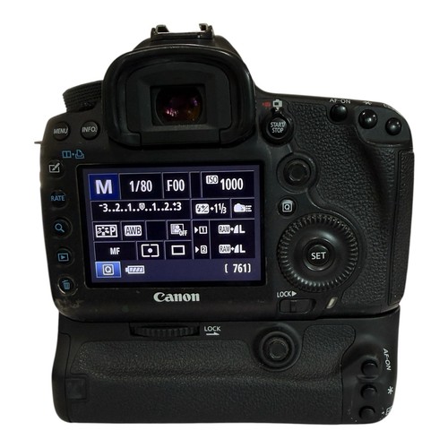 Canon e11 battery grip for - grip,