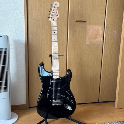 Guitare électrique squier - électrique, by