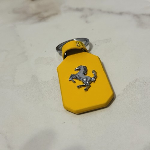 Ferrari jaune porte - ferrari,