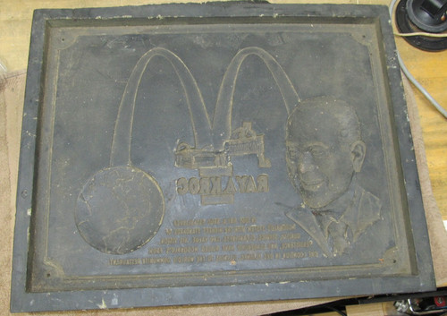 Ray kroc mcdonalds plaque - mcdonalds,