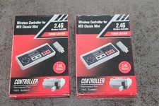 2 manettes NES classic mini