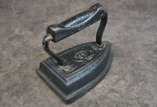 ANCIEN FER A REPASSER AP150