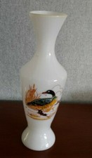 VASE MOTIF CANARD - OPALINE ?