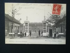 CPA 80 AMIENS - La Caserne Gribeauval