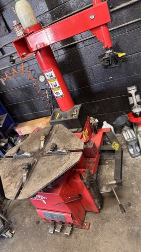 Used tire machine changer - tire,