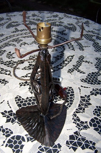 Ancien pied lampe fer - lampe,