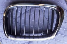 1 Grille de Calandre Gauche BMW E46, phase 2 (2001-2005) 4 Portes, Touring, NEUF