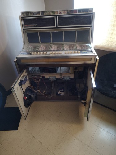 Seeburg vintage stereo jukebox - seeburg,