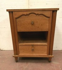 Table de chevet en chêne des