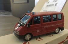 Renault Trafic Minivan 1/43