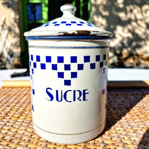 Ancien pot épices - en, tôle