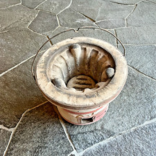 Ancien pot de brasero à charbon de bois à diatomées japonaises des années 194...