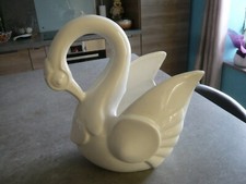  ANCIEN CACHE POT CYGNE EN