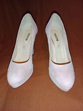 Chaussures escarpins souliers à talon semelle compensée rose poudré Texto p. 37