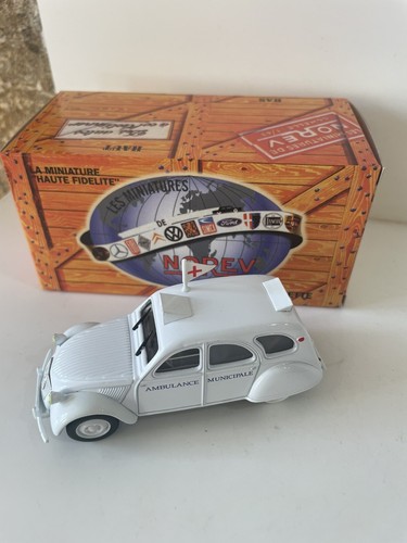 Voiture miniature norev - voiture,