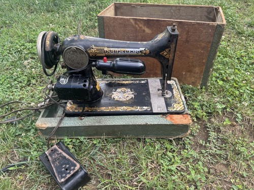 Antique 1905 singer model - antique,